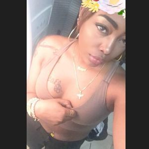 Meet your Posher, Raya